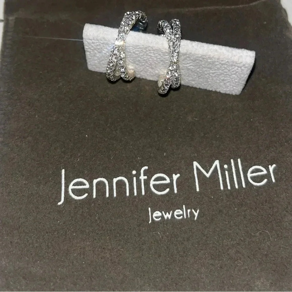 Jennifer Miller | Bypass Hoop Earrings - Picture 5 of 5